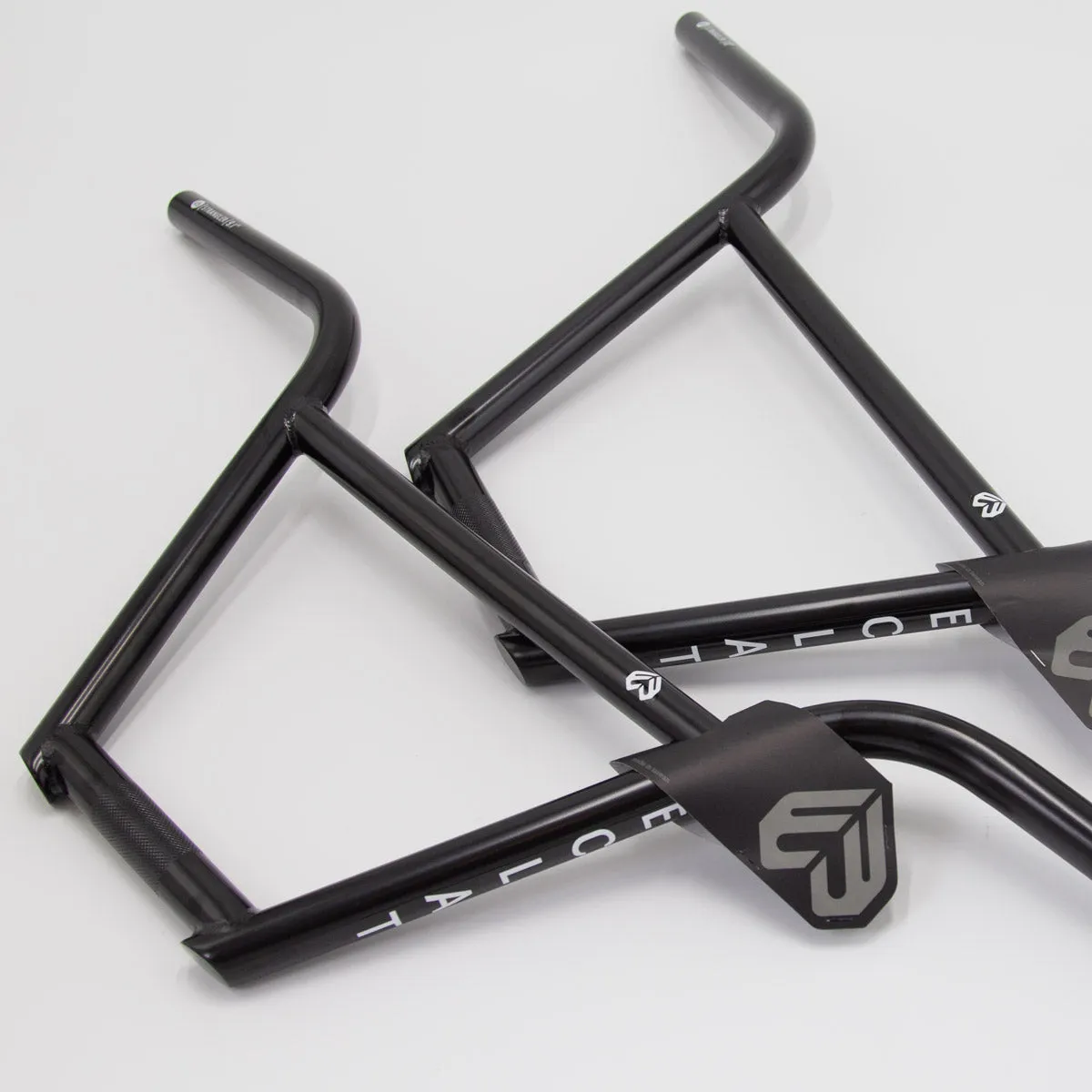 Eclat Strangler 4PC Bars (OS)