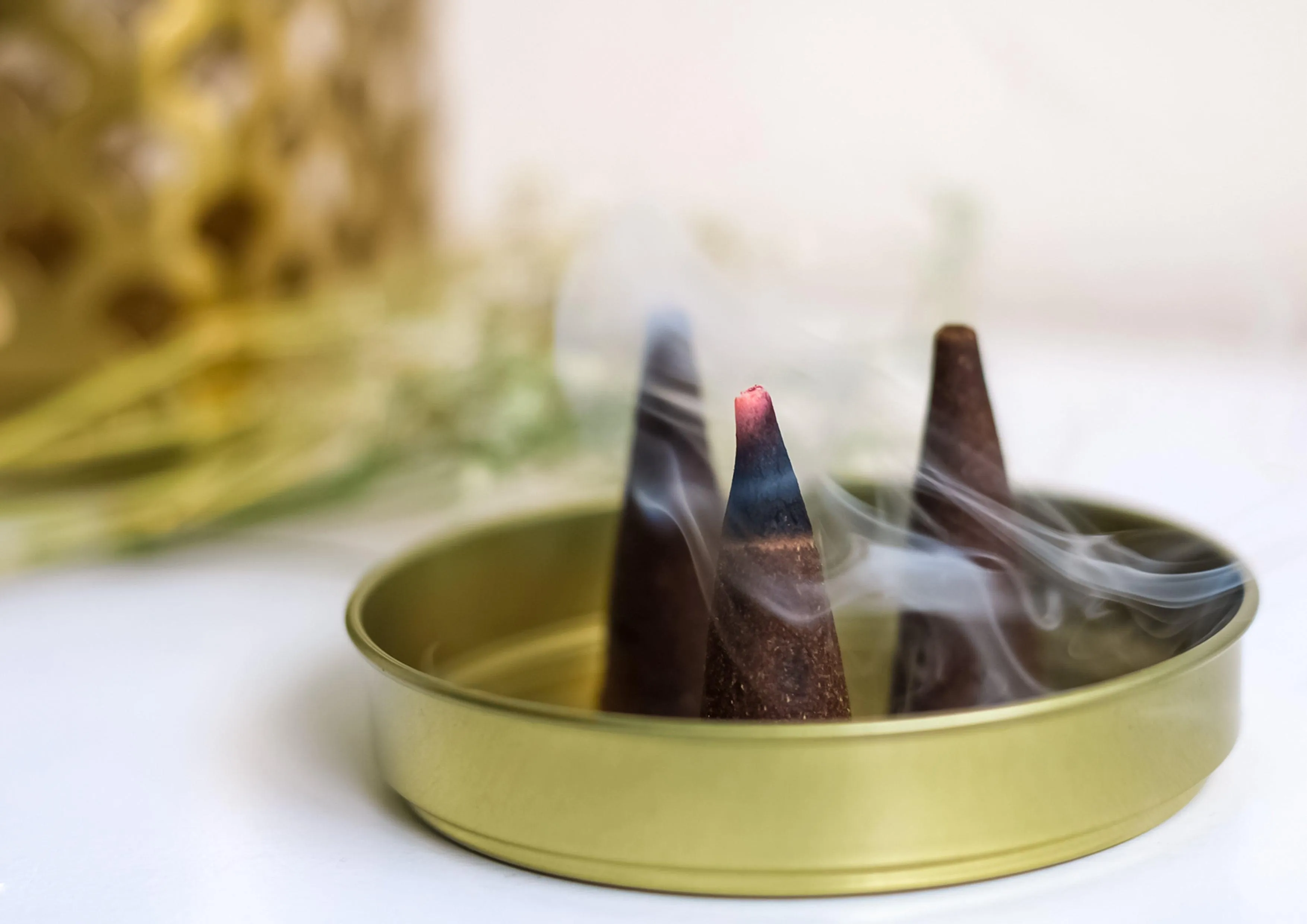 Luxury Oud Incense Cones - Oud and Amber