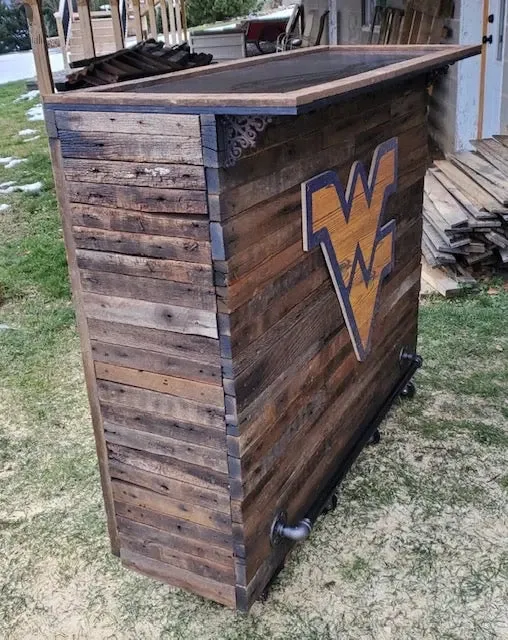 Man Cave Wood Bar