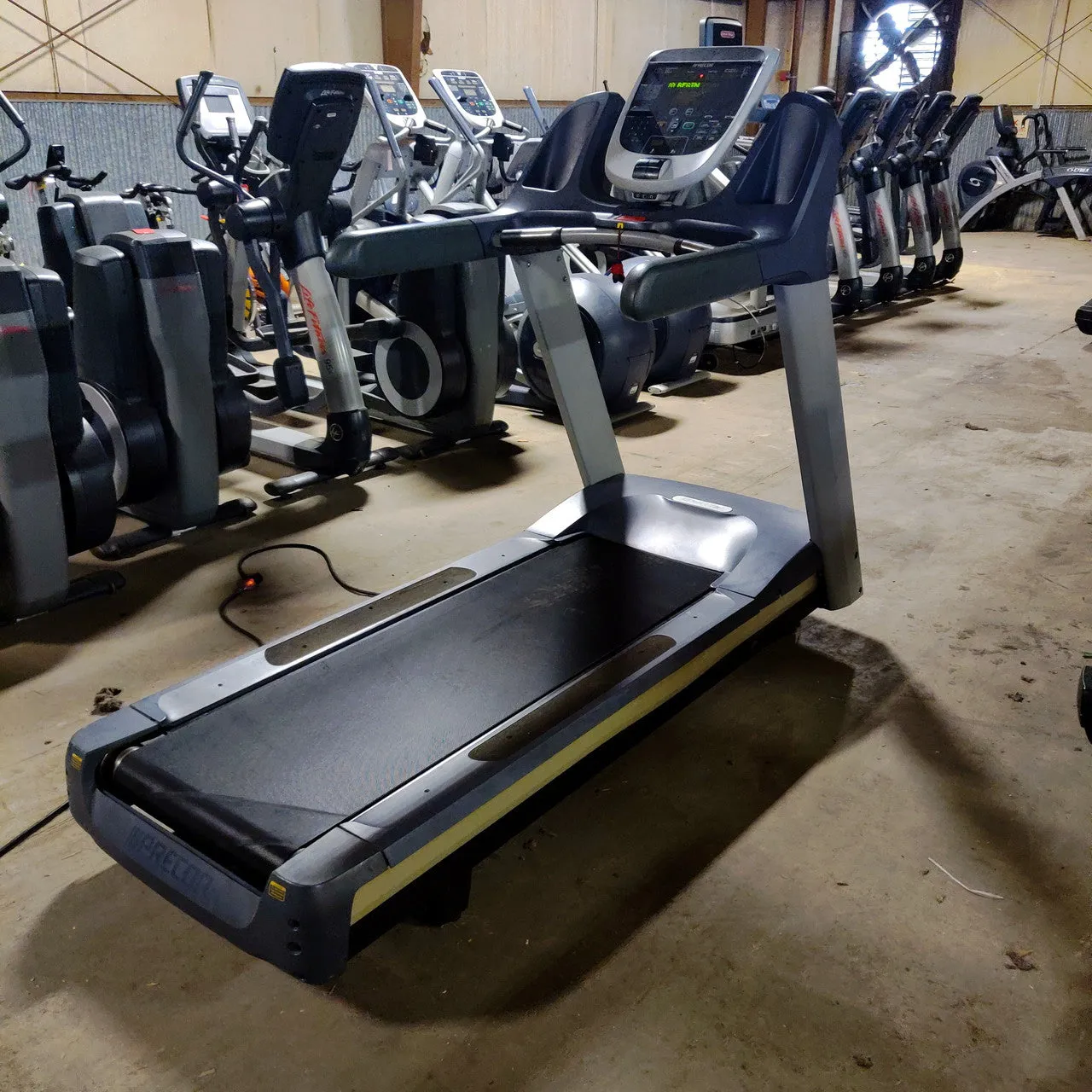 Refurbished Precor TRM Treadmill Commercial Grade 885/833/811