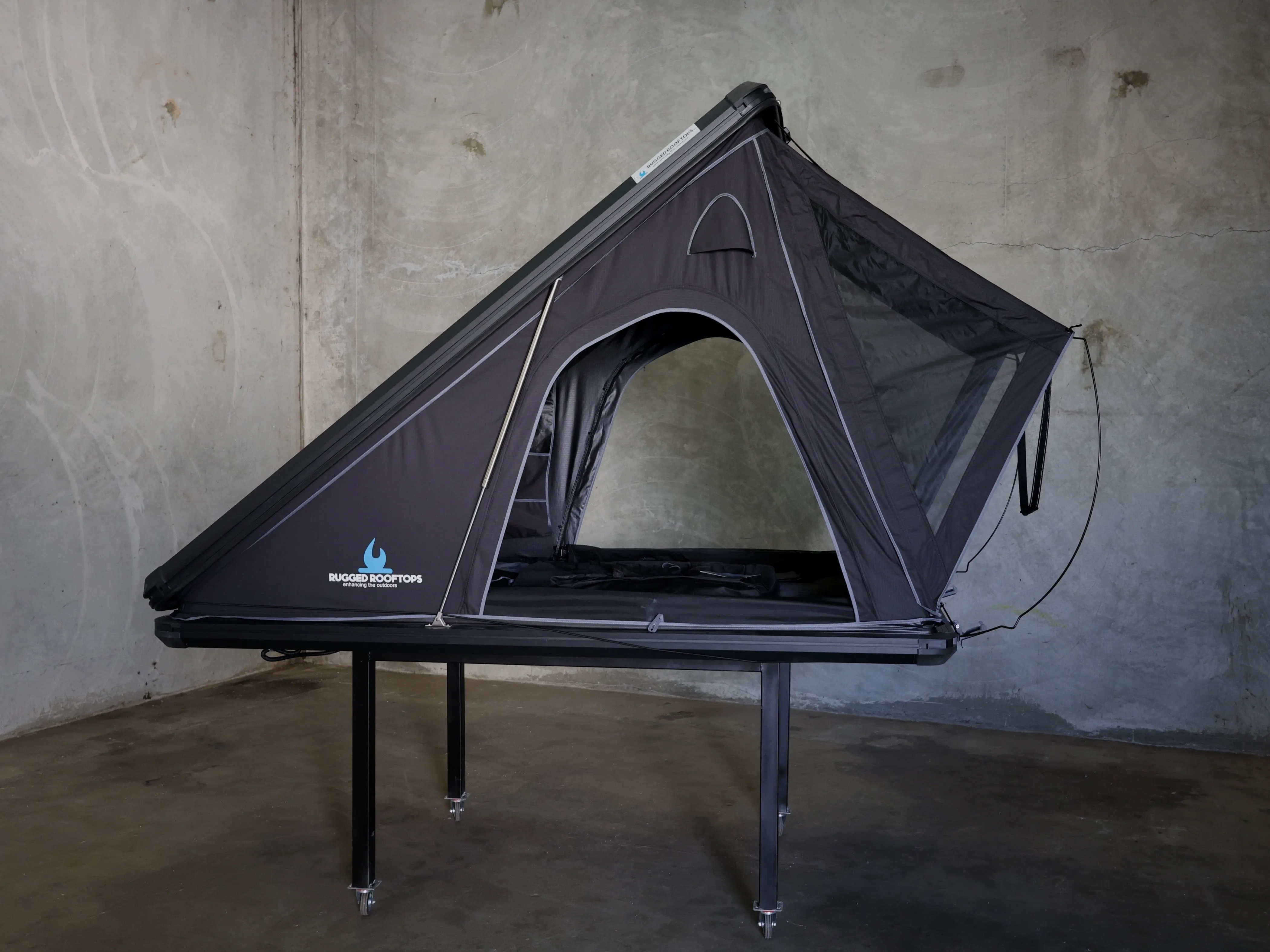 RUGGED ROOFTOPS | HARD SHELL ROOF TOP TENT (Pre-Order)