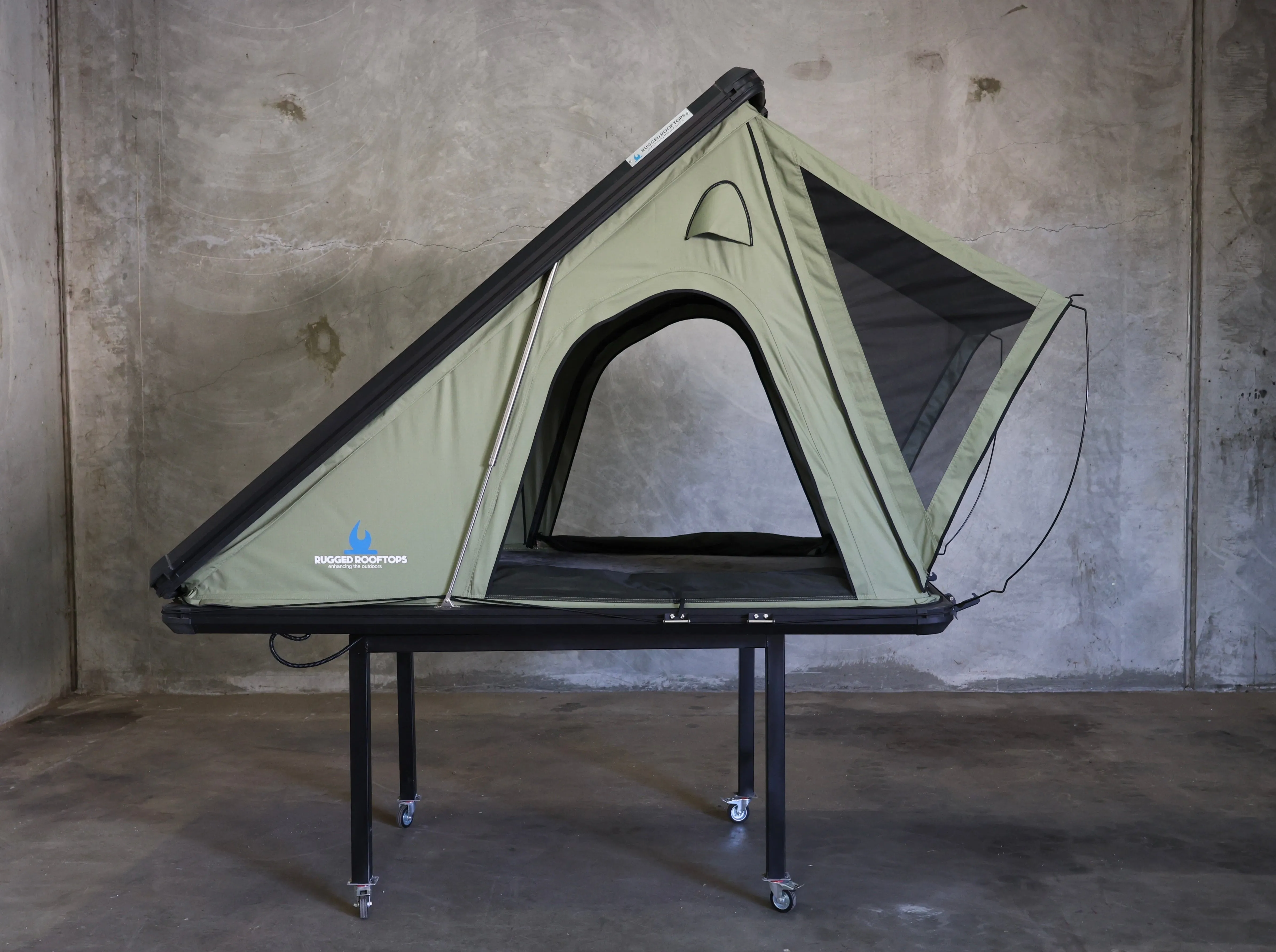 RUGGED ROOFTOPS | HARD SHELL ROOF TOP TENT (Pre-Order)