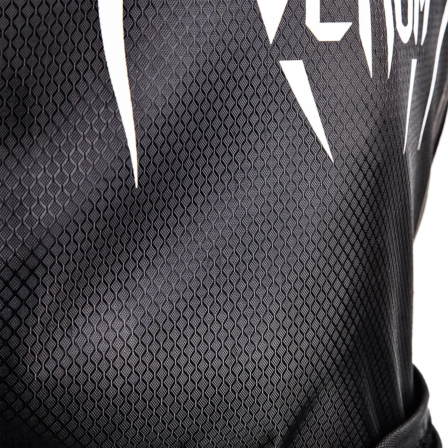 Venum Elite Weighted Vest - Black/White